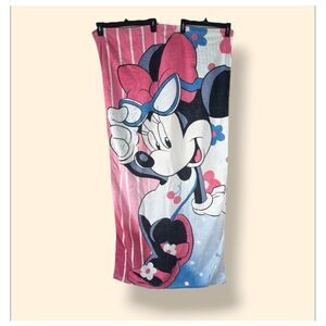 Vintage Minnie Mouse Beach Towel 30 x 60
